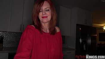 Mature Step Mom Wants To Feels Son S Big Dick