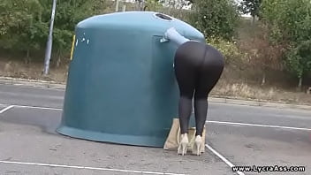 Sexy Ass British MILF In Lycra And Spandex
